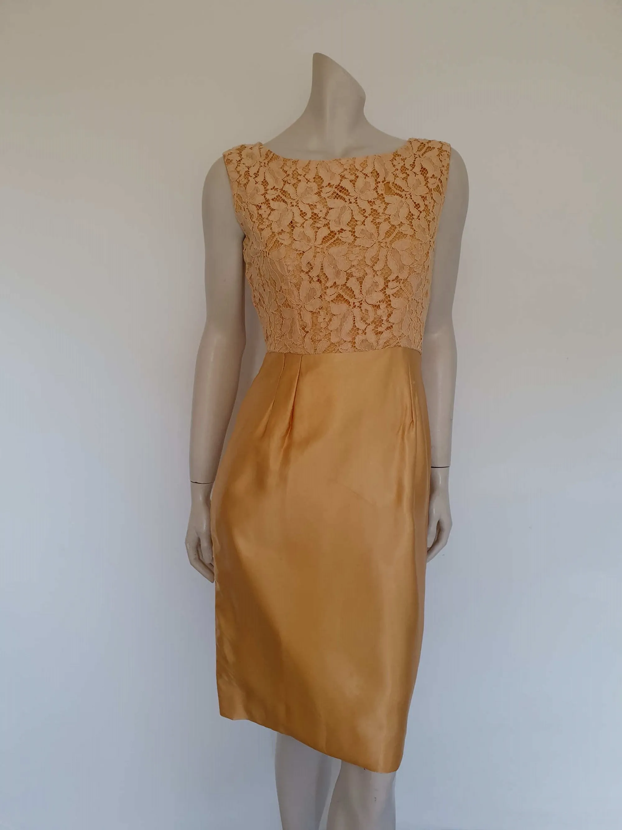 1960s Gold Satin and Lace Dress - Bust 86 cm