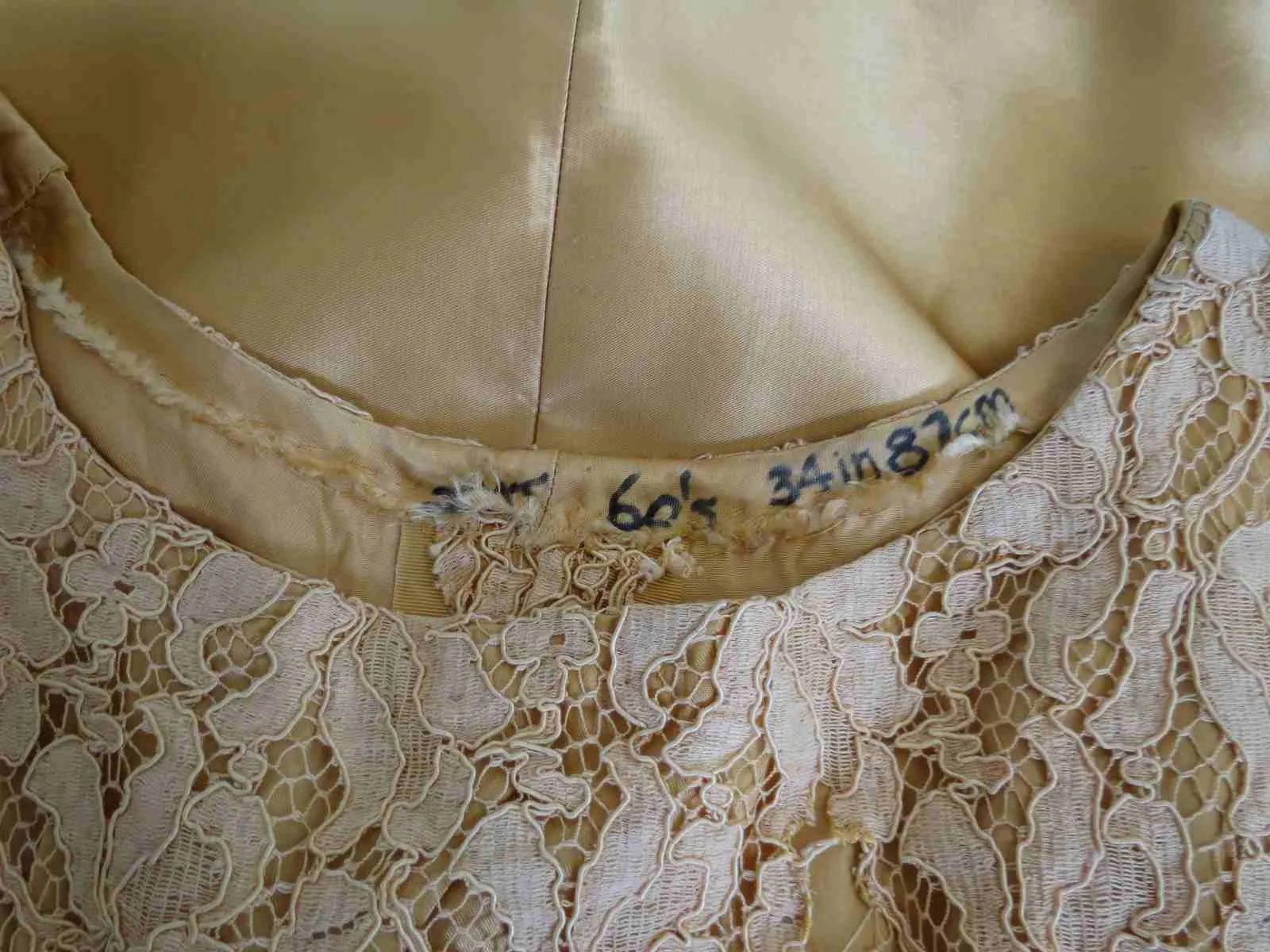 1960s Gold Satin and Lace Dress - Bust 86 cm