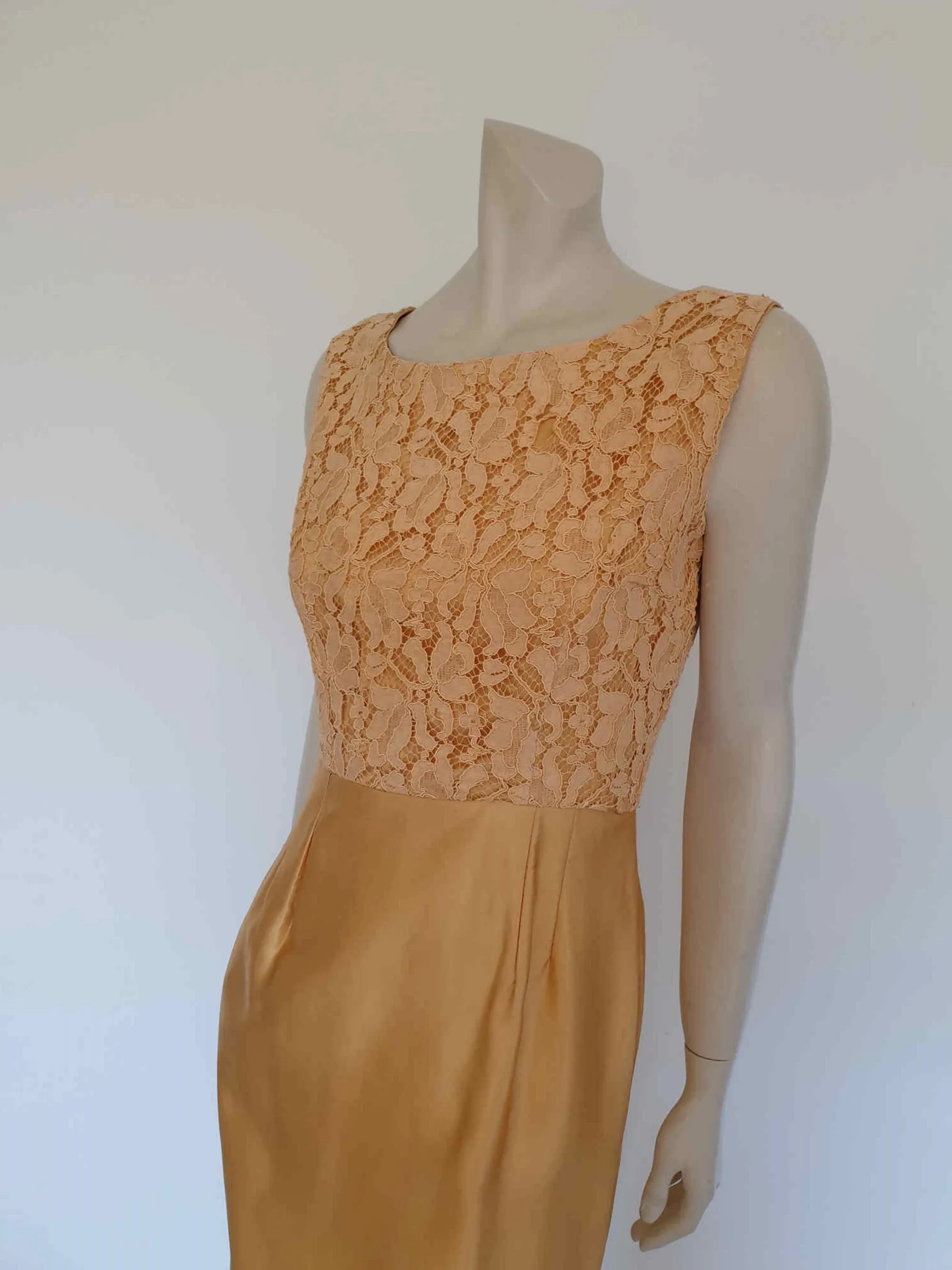 1960s Gold Satin and Lace Dress - Bust 86 cm