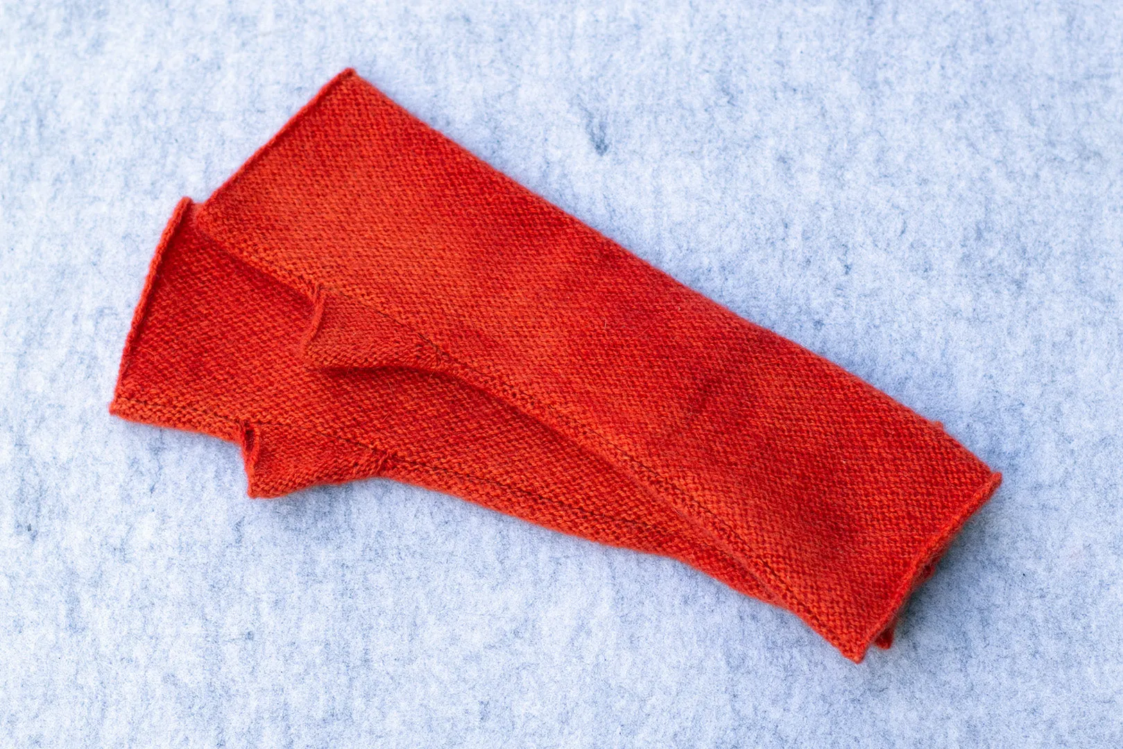 Arm warmers - natural dyed
