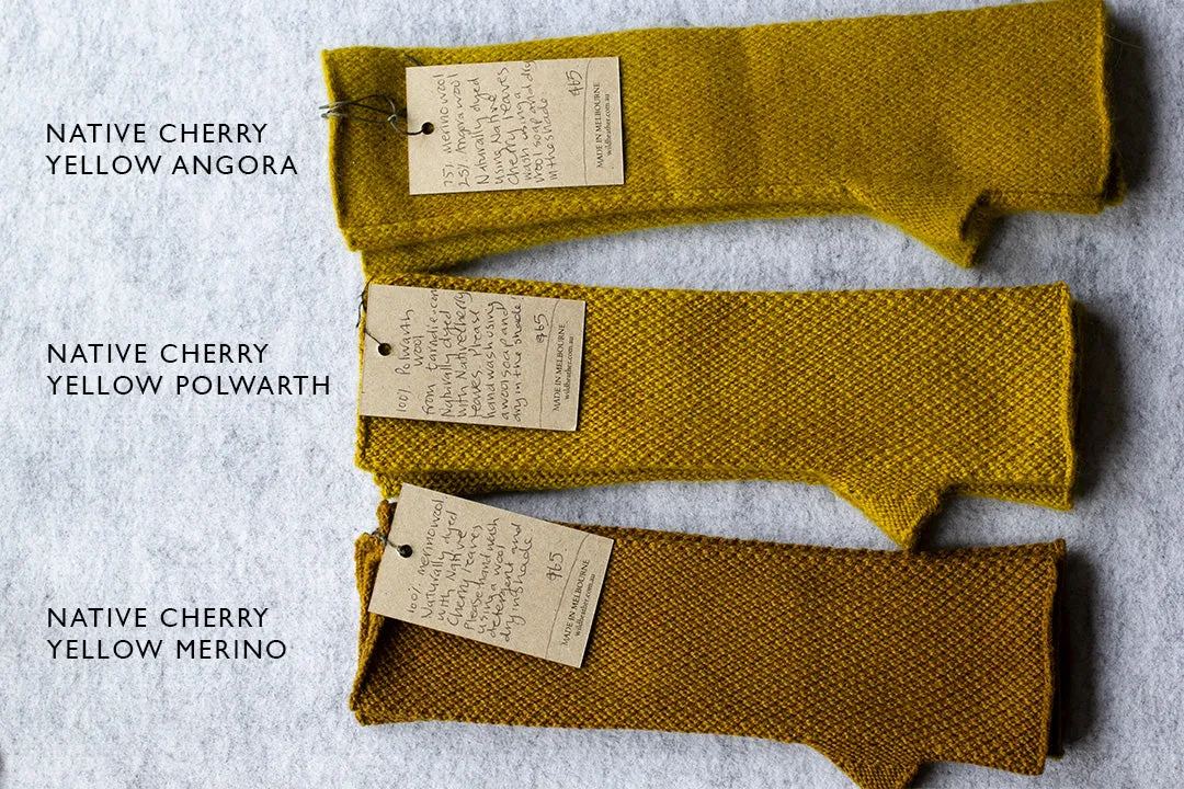 Arm warmers - natural dyed
