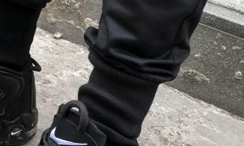 Men's Cargo Pants With Elastic Waist